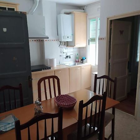 Amplio Piso En Centro Con Balcon Apartment Cuenca  Bagian luar foto