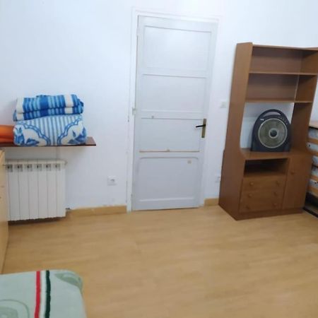 Amplio Piso En Centro Con Balcon Apartment Cuenca  Bagian luar foto