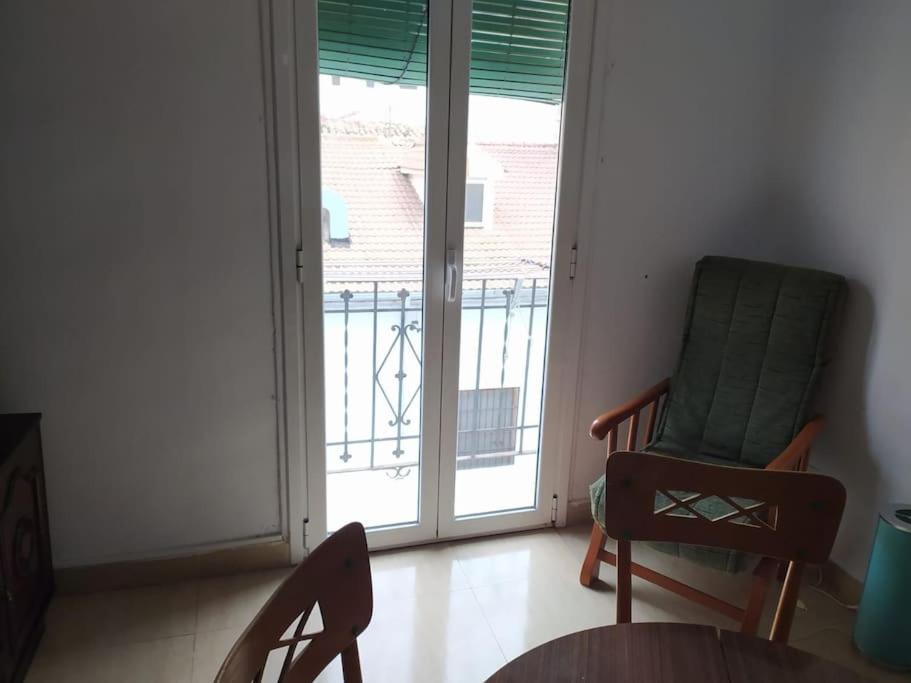 Amplio Piso En Centro Con Balcon Apartment Cuenca  Bagian luar foto