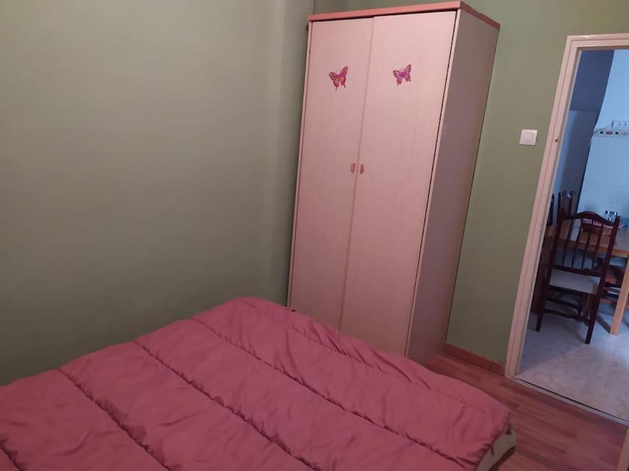 Amplio Piso En Centro Con Balcon Apartment Cuenca  Bagian luar foto