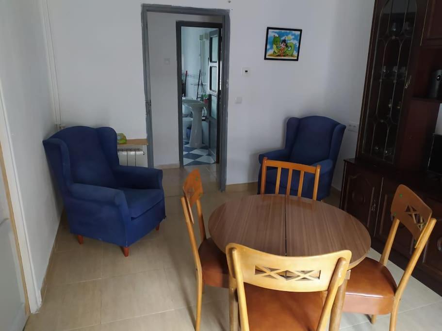 Amplio Piso En Centro Con Balcon Apartment Cuenca  Bagian luar foto