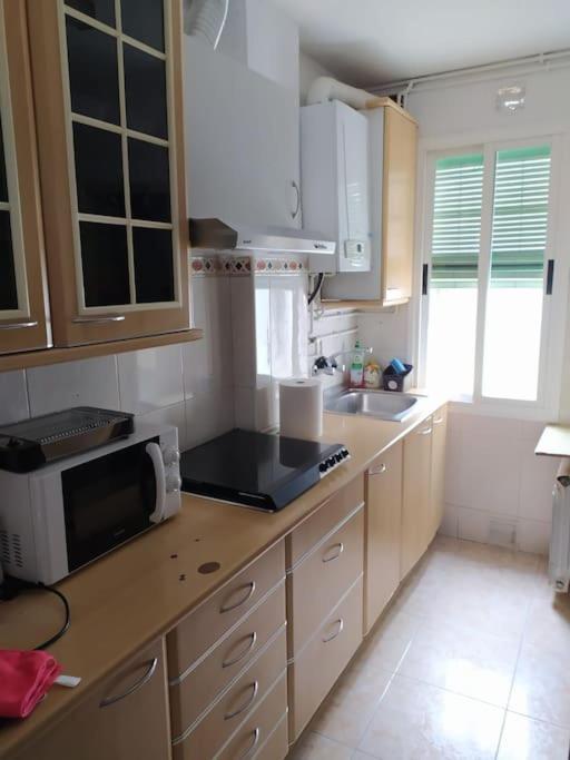 Amplio Piso En Centro Con Balcon Apartment Cuenca  Bagian luar foto